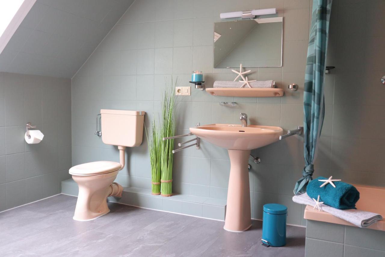 Ferienhaus Heinrichs Cappeler Niederstrich 外观 照片